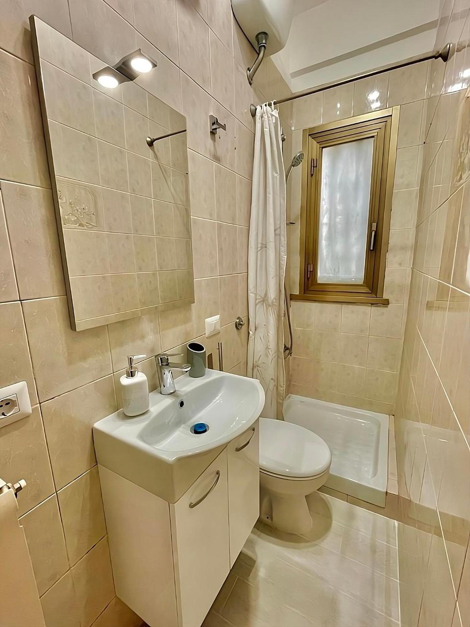 Grace'S Mirror Apartamento Roma Exterior foto
